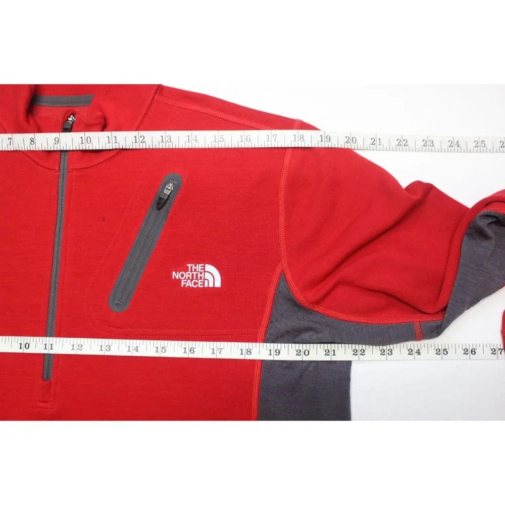 The North Face men's VaporWick wool‎ blend 1/4 zip pullover sweatshirt L